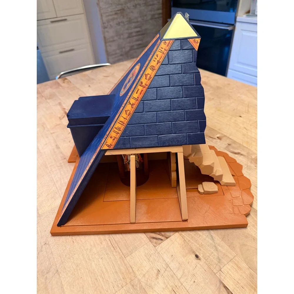 Playmobil pharaoh pyramid